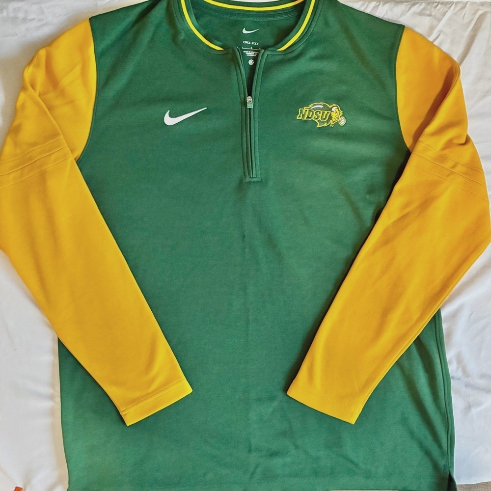 Nike Dri Fit NDSU Bison Half Zip Sweater Colorblock Green Yellow Size Large